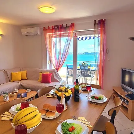 Apartment Seget Donji Appartement *